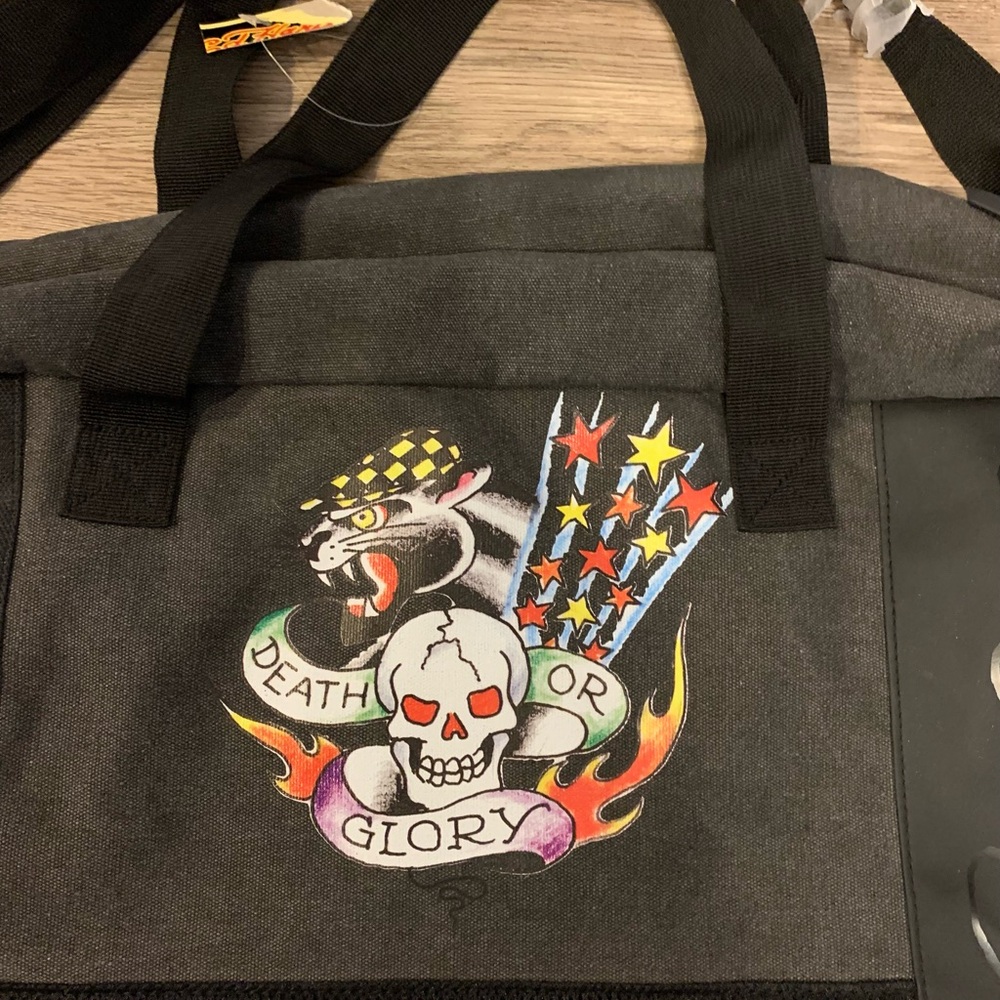 Ed Hardy Skull Graphic Duffel Bag NWT - Picture 2 of 8